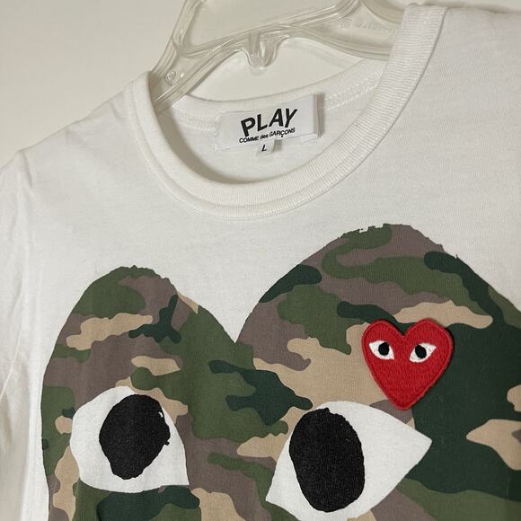 Comme des Garcons PLAY Camo heart crew neck white tshirt japan Large - Picture 2 of 5